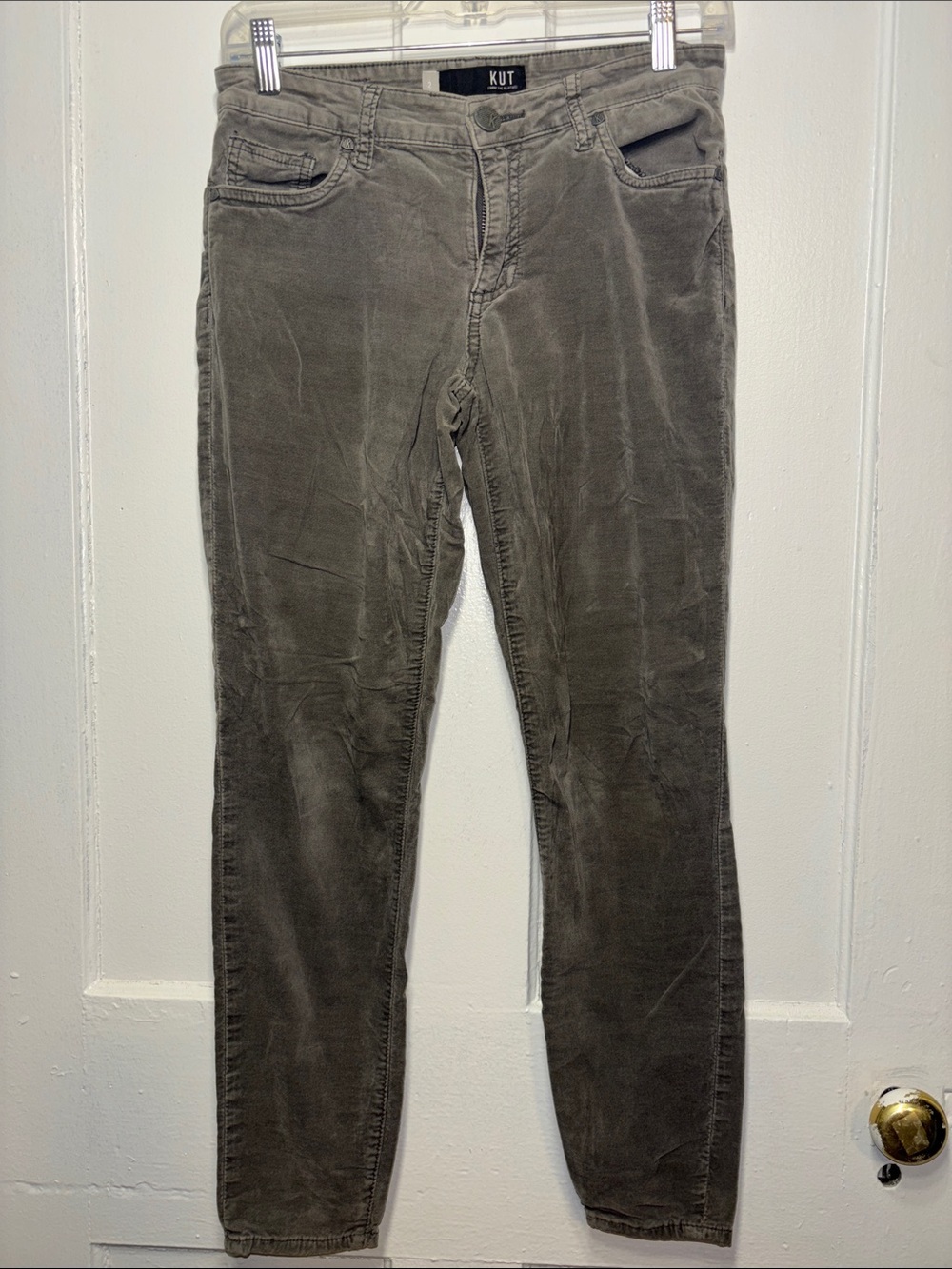Kut from the Kloth gray cotton spandex Skinny Jeans size 2